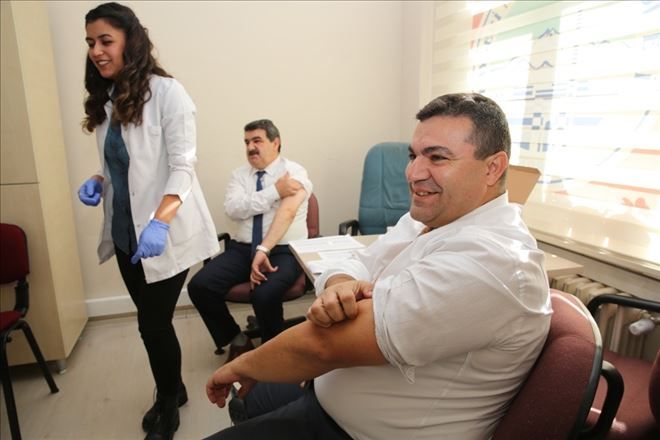 Melikgazi Belediyesi çalışanlarına tetanos aşısı yapıldı 
