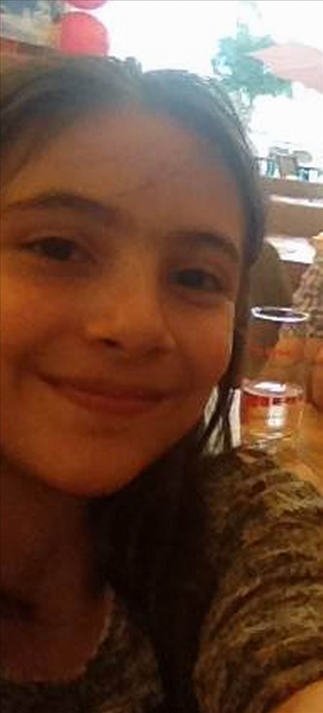 11 yaşındaki Zeynep trafik kazasında hayatını kaybetti
