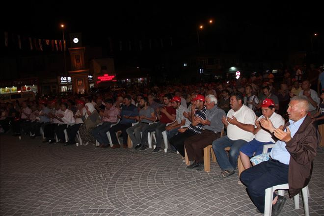 İncesu halkı 15 Temmuz Demokrasi Nöbetinde meydanları doldurdu