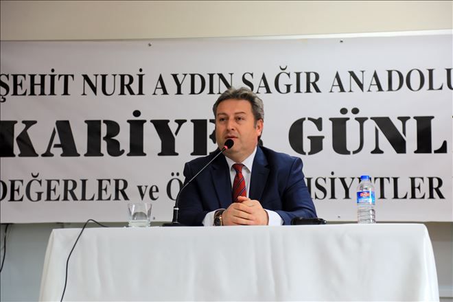 Başkan Palancıoğlu kariyer günlerine katıldı 