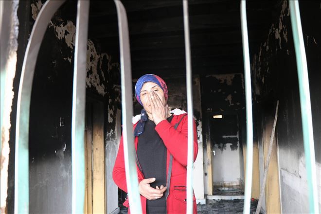 Kiralık evleri yanan aileye yardım eli uzatıldı 