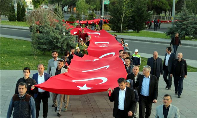  57. Alay Kayseri´de dev Türk Bayrağıyla anıldı 