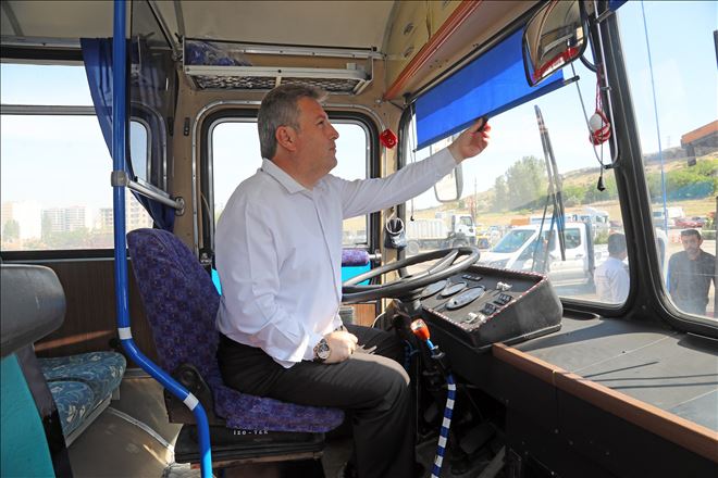  Başbakan Yıldırım´ın otobüsü Talas´ta 