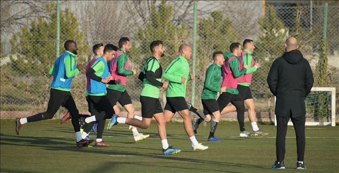 Atiker Konyaspor´un Kayserispor maçı hazırlıkları başladı 