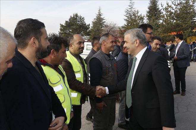 Başkan Mustafa Çelik, kurum içi veda ziyaretlerini Makine İkmal Atölyesi ile sürdürdü 