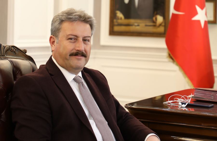  Başkan Palancıoğlu Kayserili sporcuları kutladı