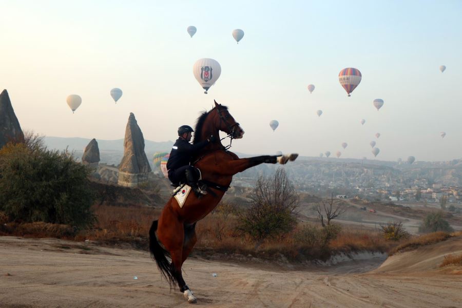 Kapadokya’da sıcak hava balon turları 1 Temmuz’a kadar ertelendi