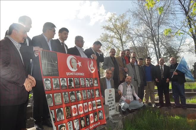 ÜLKÜCÜ ŞEHİT MARAŞLIOĞLU KABRİ BAŞINDA ANILDI